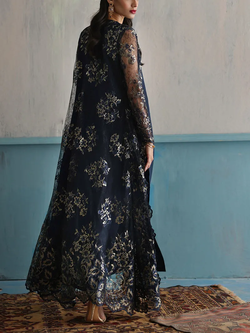 Elegant embroidered kaftan