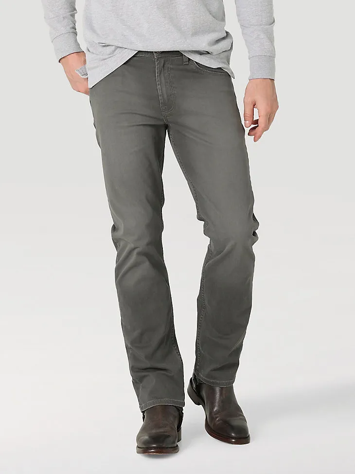 MEN'S FREE TO STRETCH™ STRAIGHT FIT JEAN IN ANTHRACITE