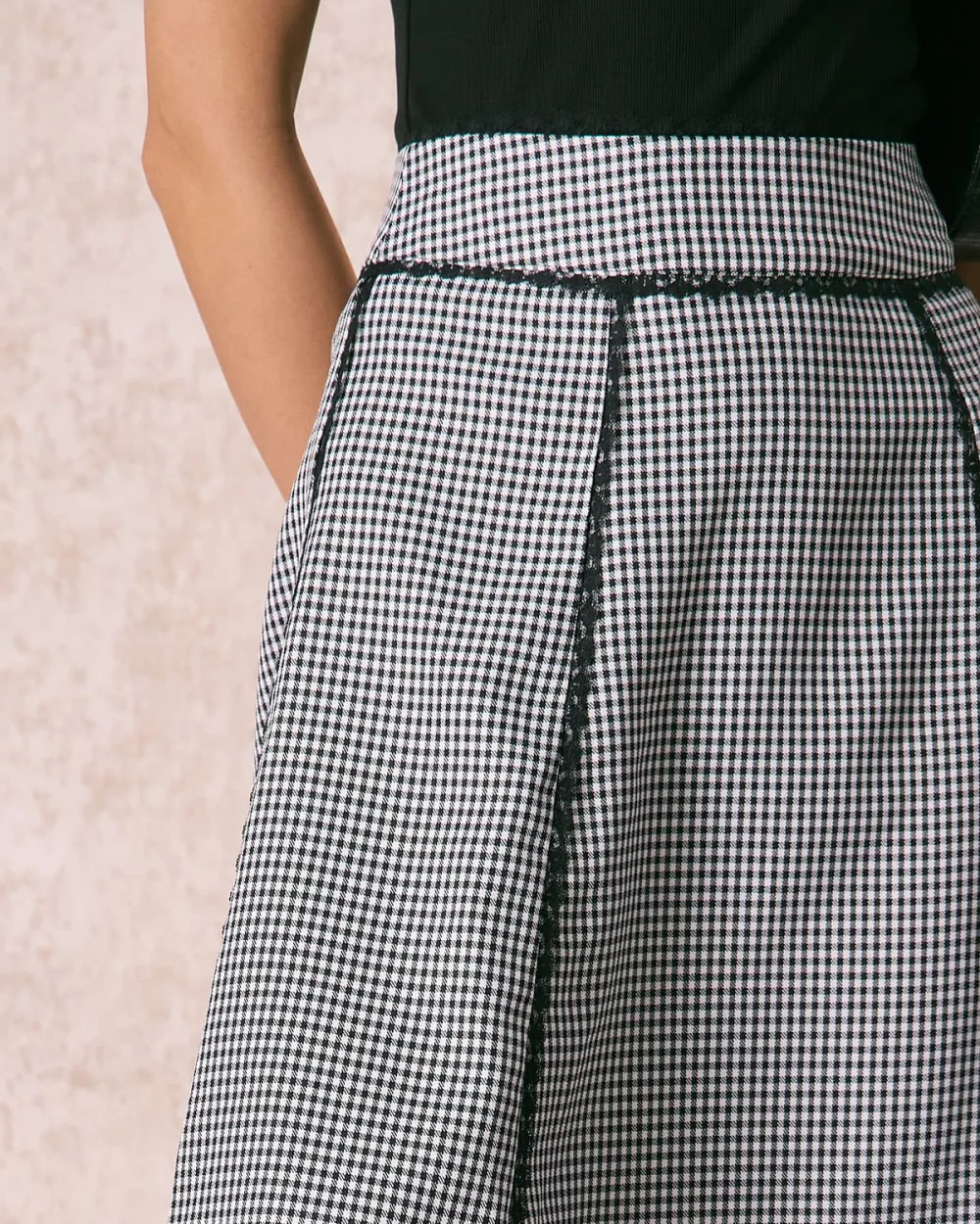 Black plaid vintage skirt