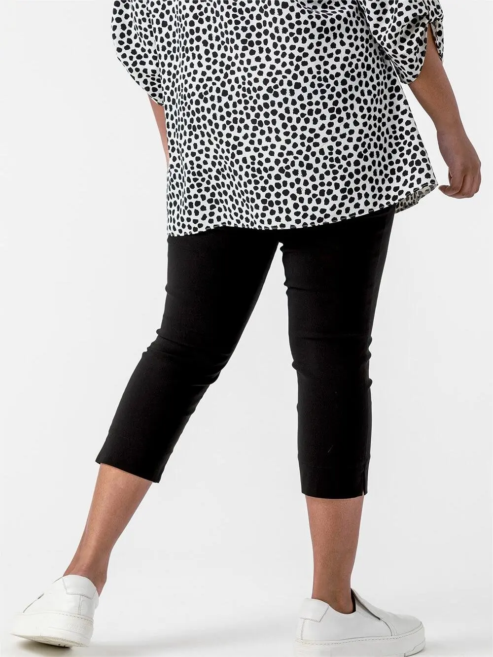 Plus size women's leggings