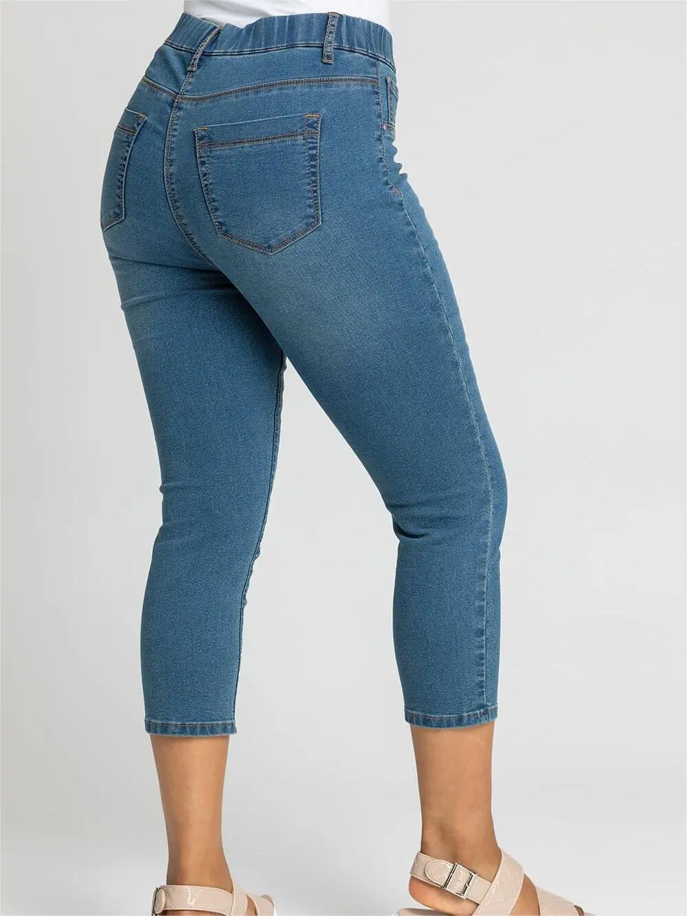 Stretchable waistband jeans