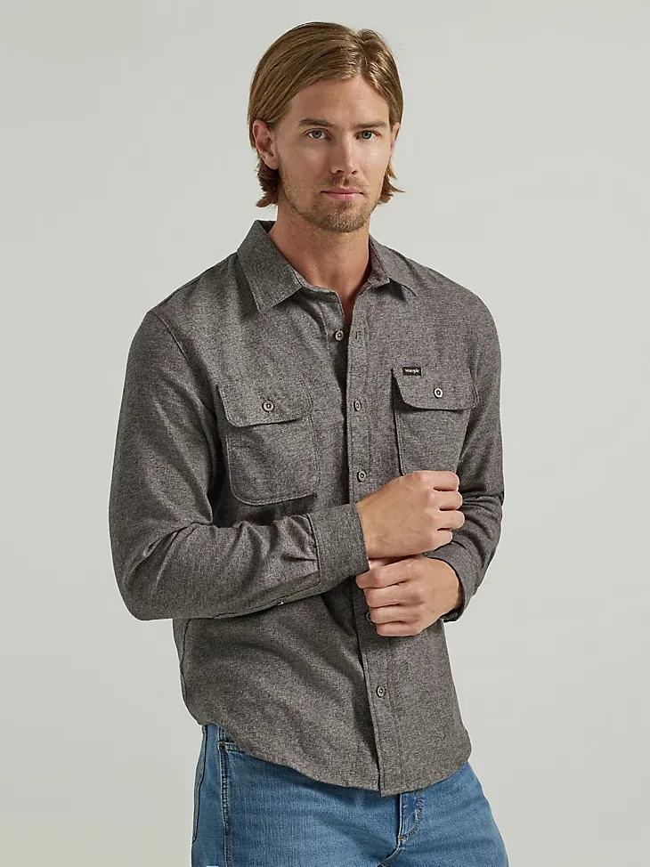 MEN'S HEATHERED BUTTON-DOWN SHIRT IN ELMWOOD