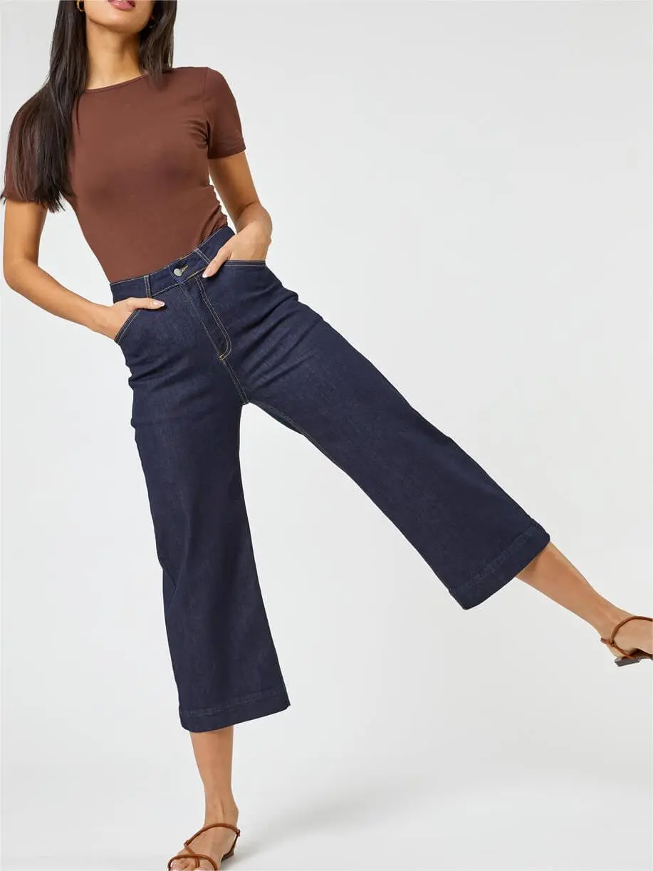 Casual wide-leg denim trousers