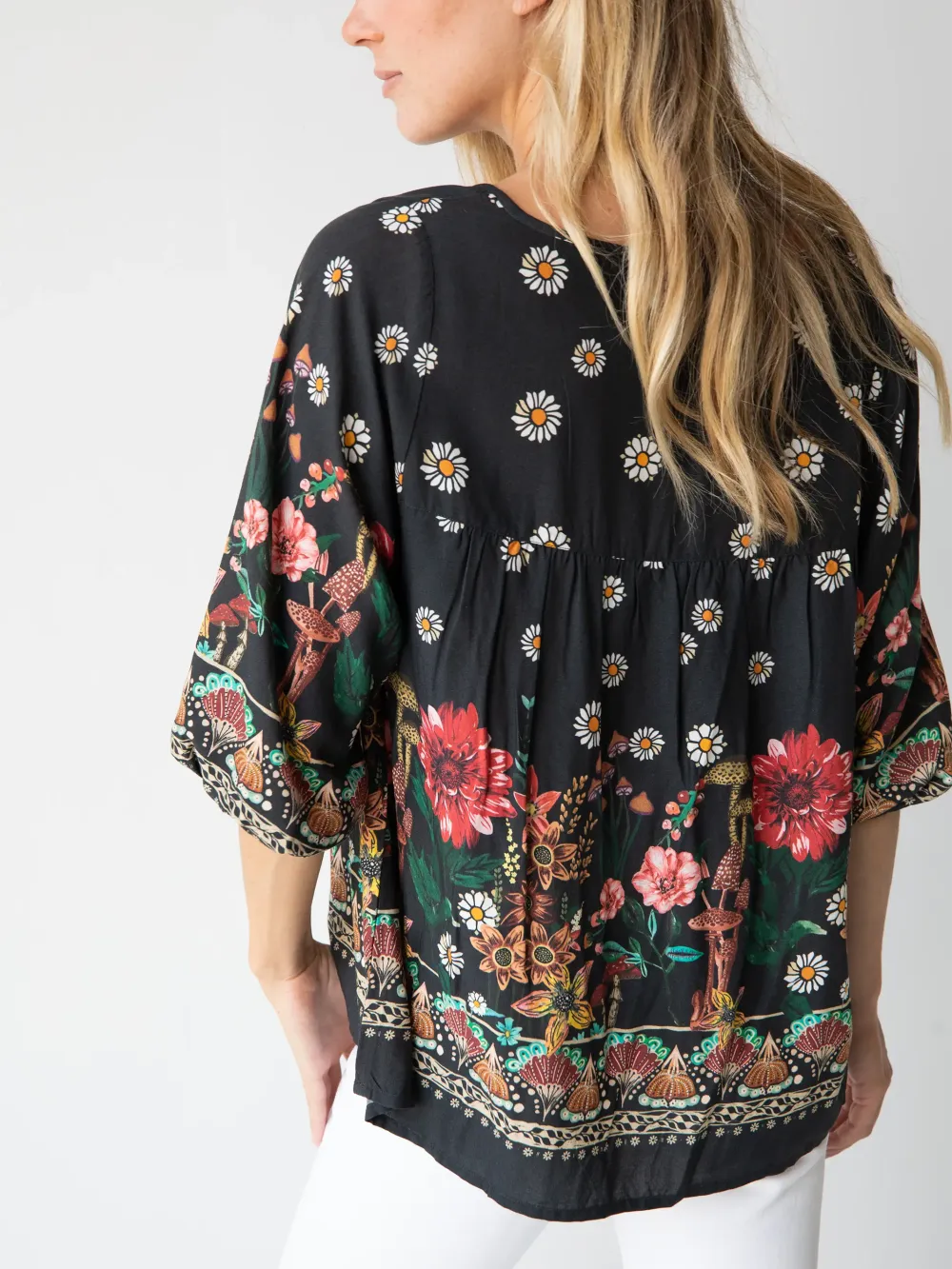 Maribel Top - Black Floral Mushroom