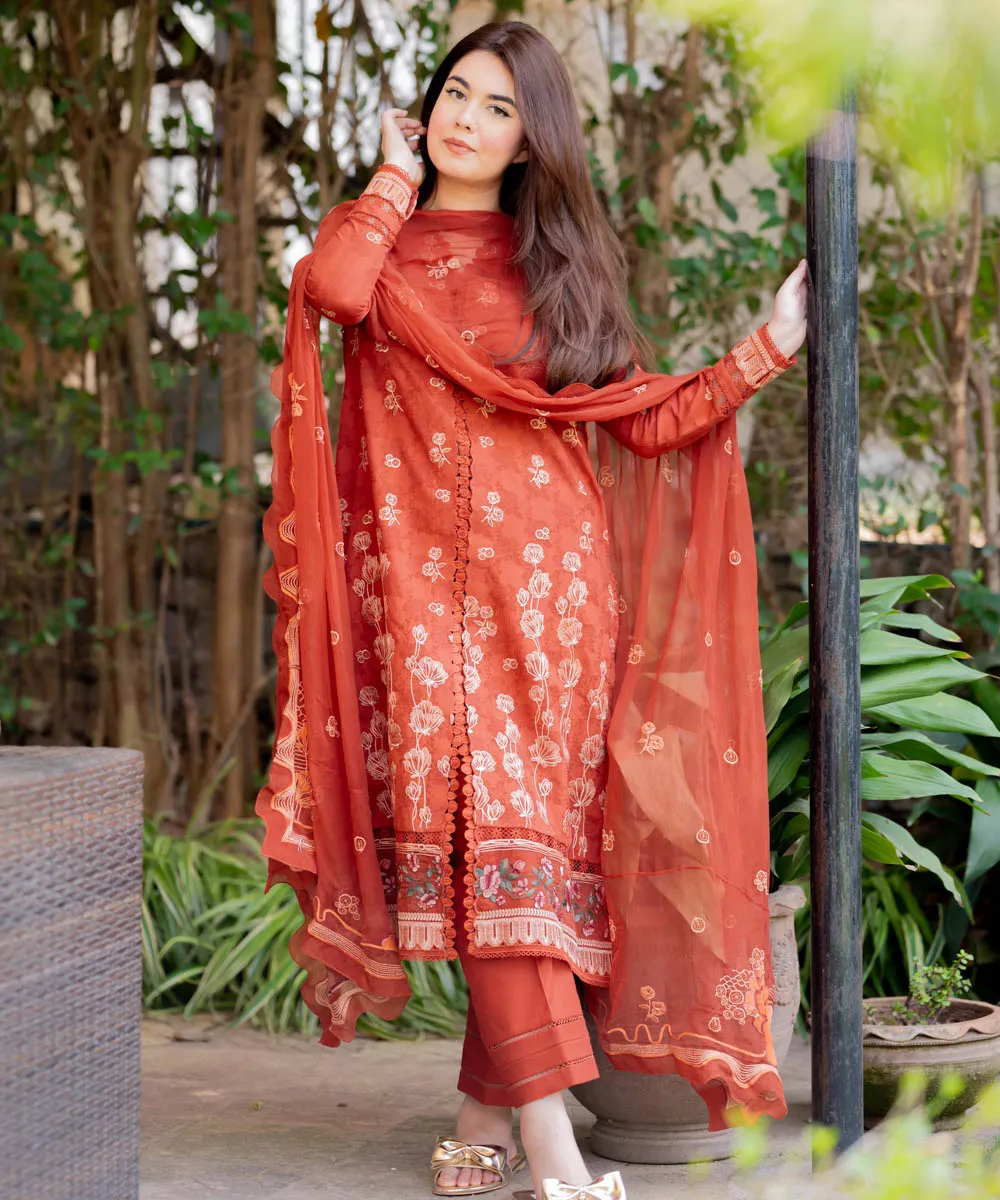 3 Piece - Embroidered Jacquard Suit