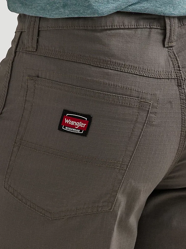 WRANGLER WORKWEAR TECHNICIAN SHORT IN GRAPHITE