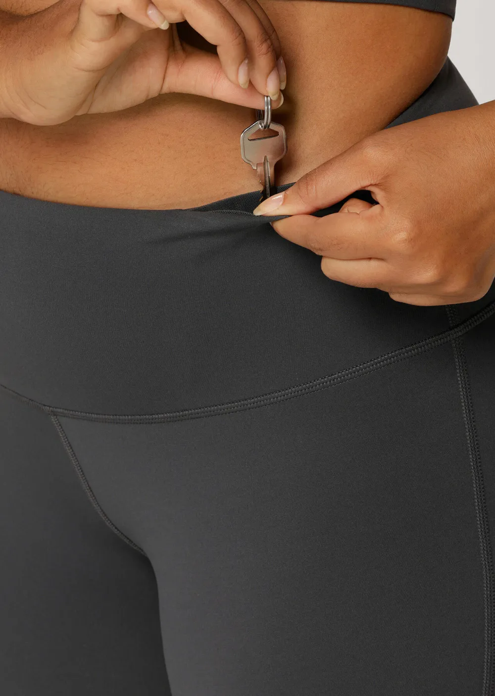 Lotus No Chafe Ankle Biter Leggings