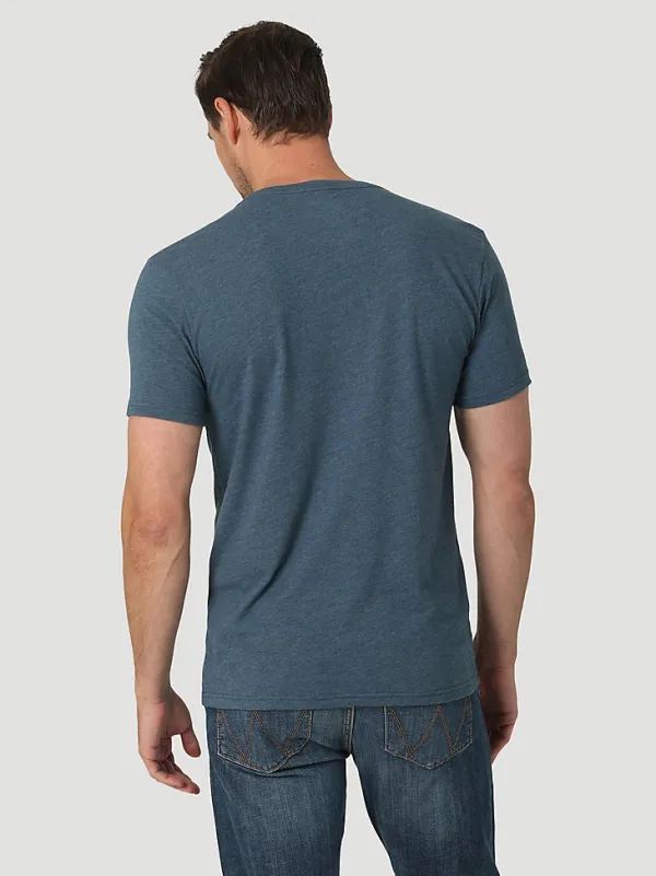 WRANGLER EAGLE LAND OF THE FREE T-SHIRT IN MIDNIGHT NAVY