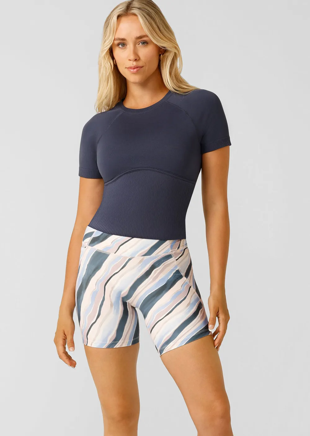 Seamless Contour Short Sleeve Top