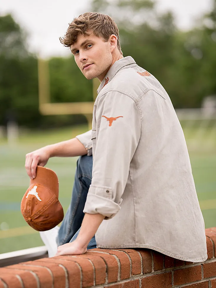 MEN'S WRANGLER COLLEGIATE COWBOY CUT WESTERN SNAP SHIRT IN UNIVERSITY OF TEXAS