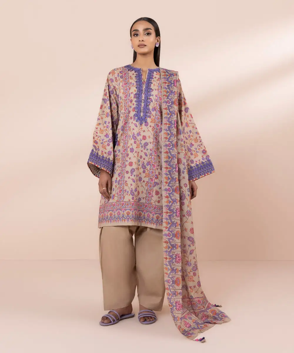 3 Piece - Embroidered Lawn Suit