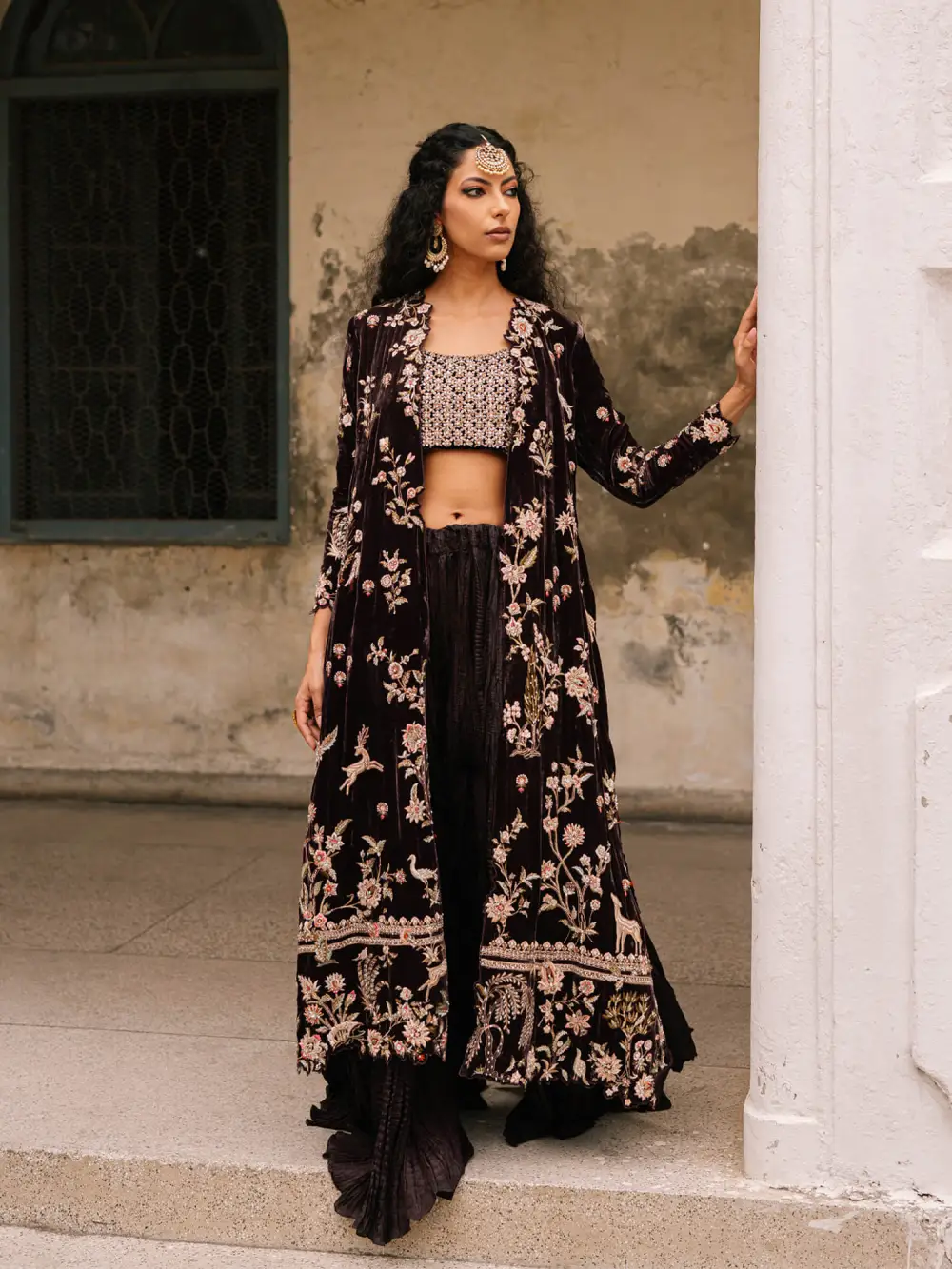 BORGIA COAT W/ CHOLI & SHARARA