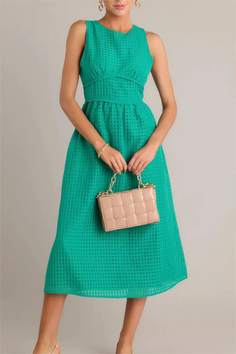 SOPHISTICATED STYLE GREEN SLEEVELESS MIDI DRESS