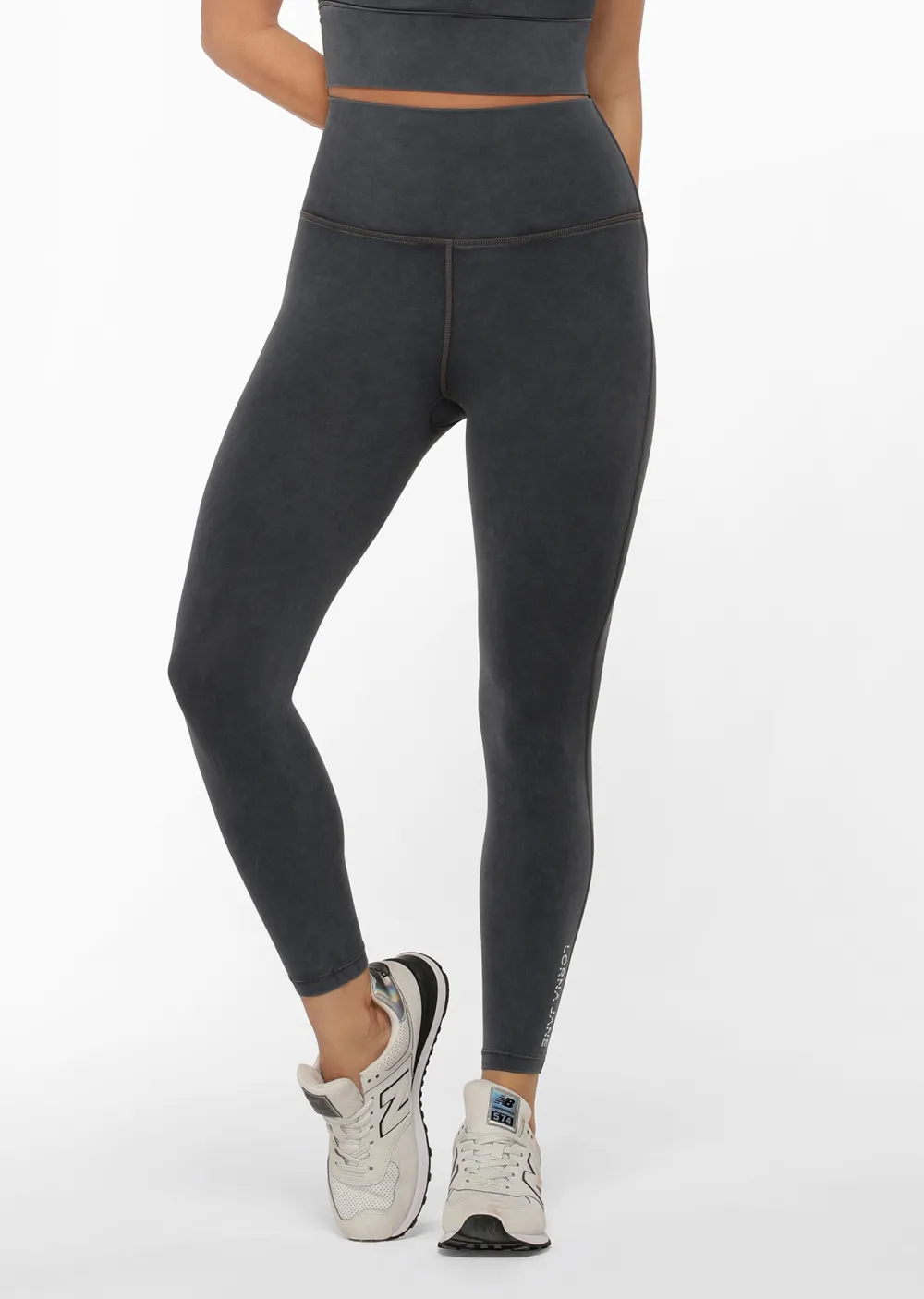 Hi-Fold Lotus No Chafe Ankle Biter Leggings