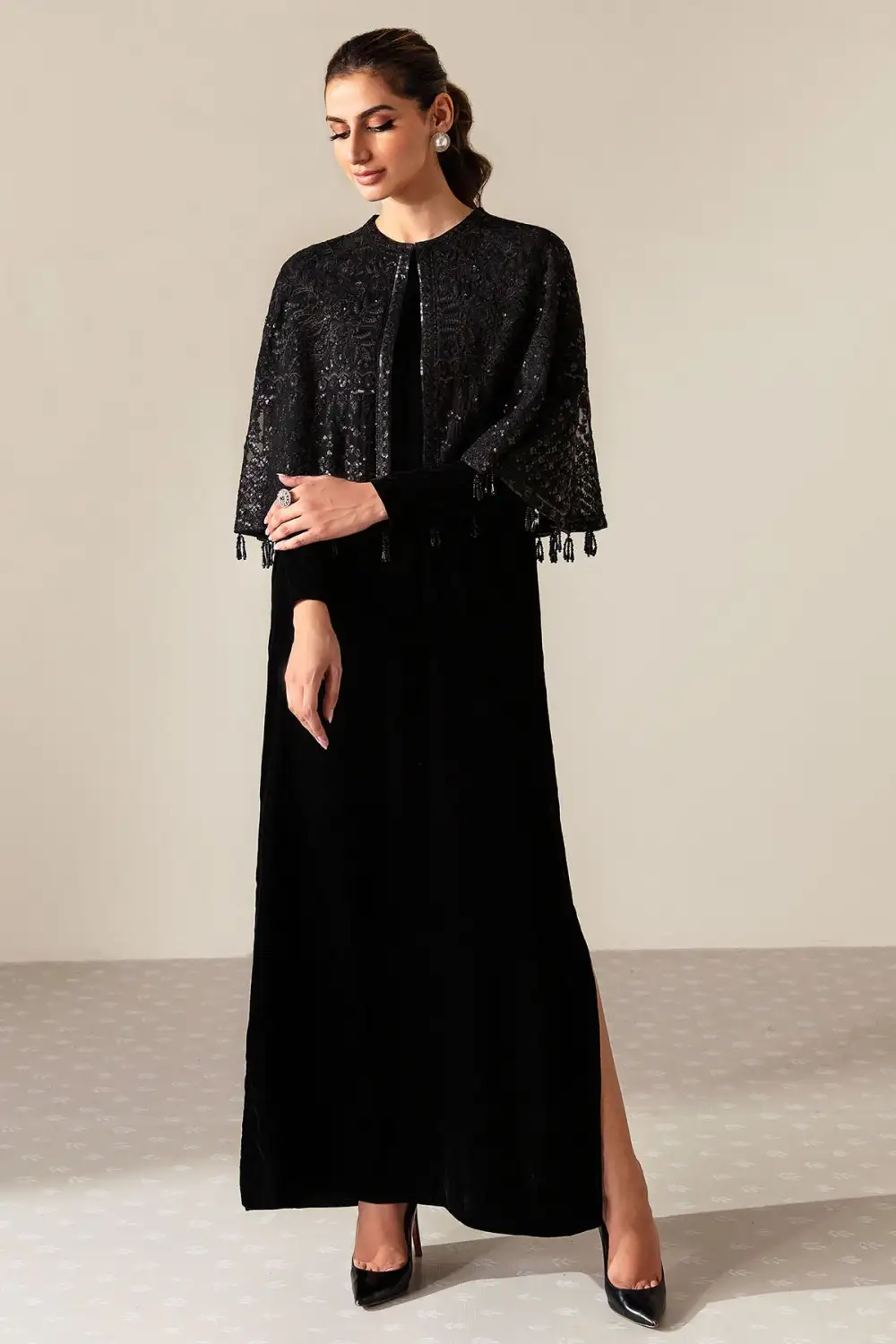 EMBROIDERED VELVET FORMAL SETS