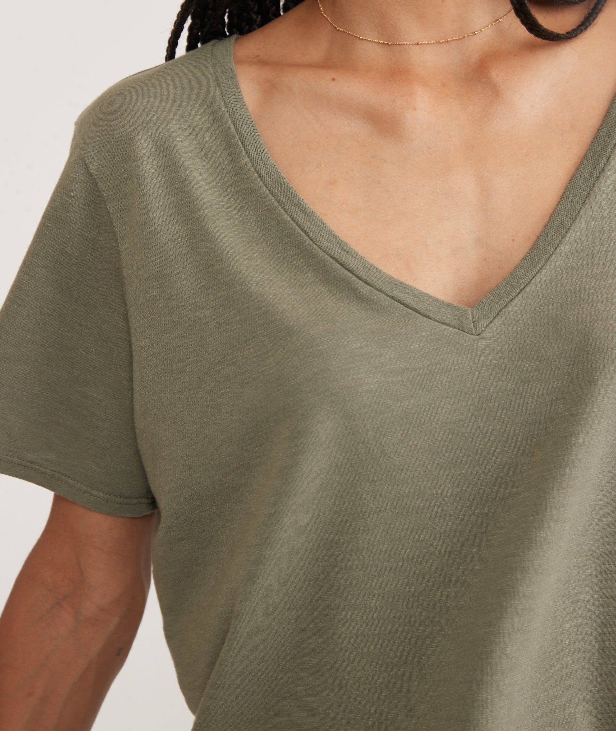 Vetiver V Neck Tee