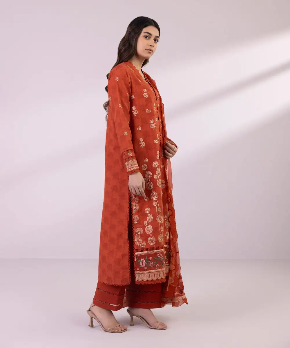 3 Piece - Embroidered Jacquard Suit