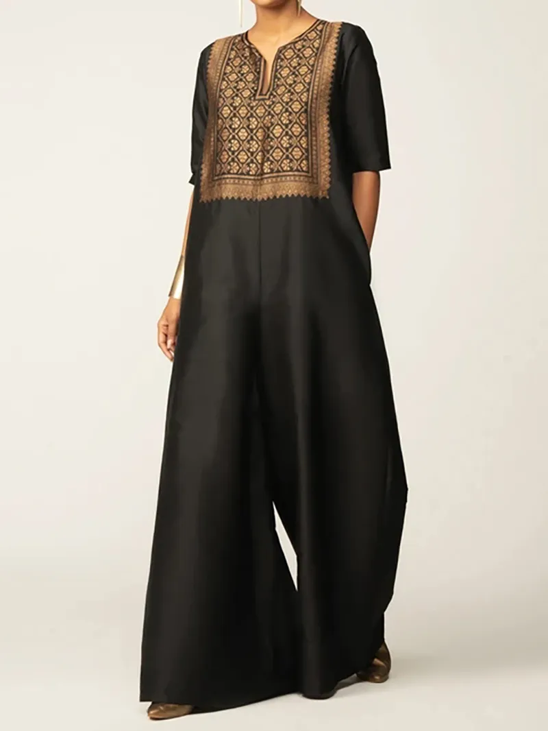 Fashionable short-sleeved black loose jumpsuit