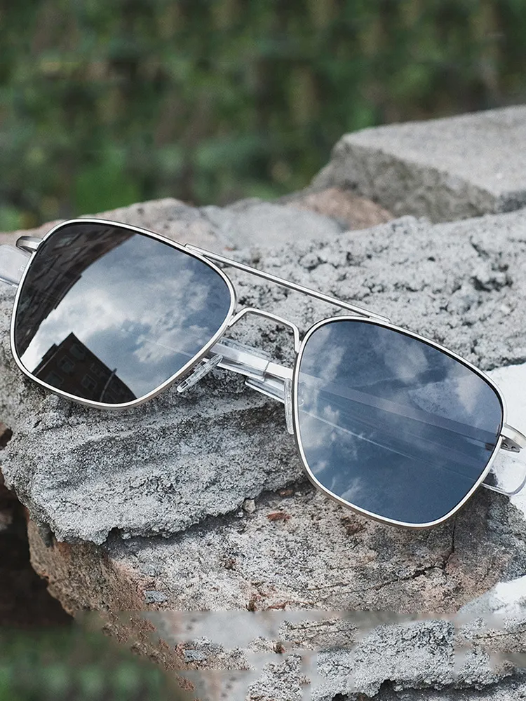 Vintage Classic Metal Frame HD Sunglasses