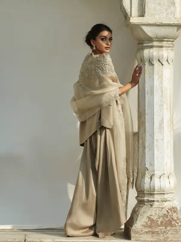 OFF SHOULDER W/ LOOSE PANT & DUPATTA