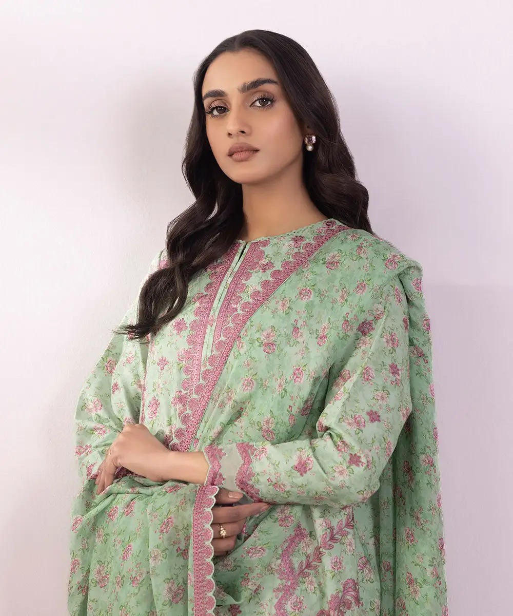 3 Piece - Embroidered Jacquard Suit