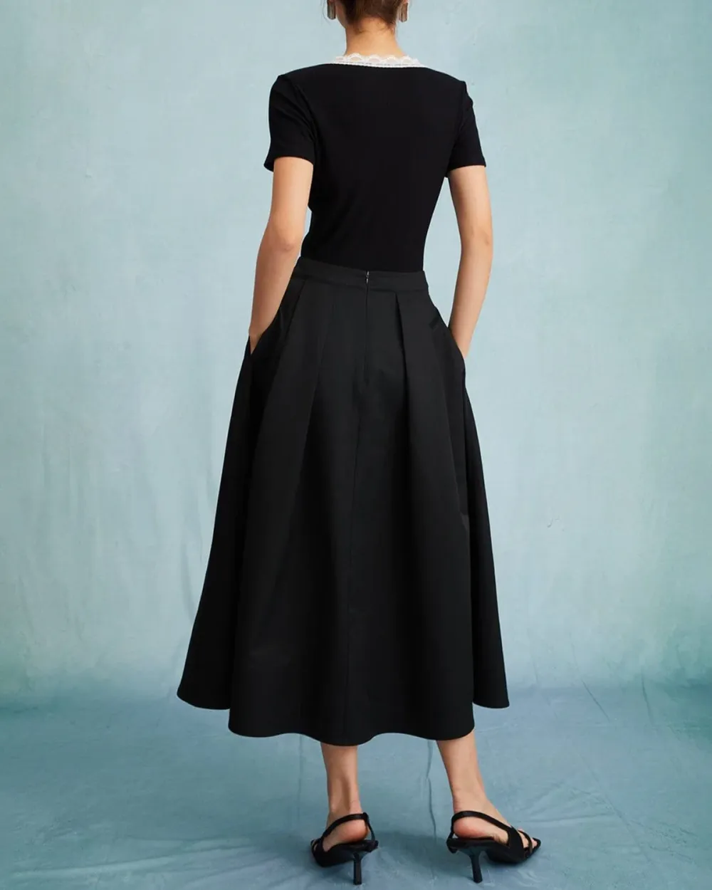 Pure black long skirt