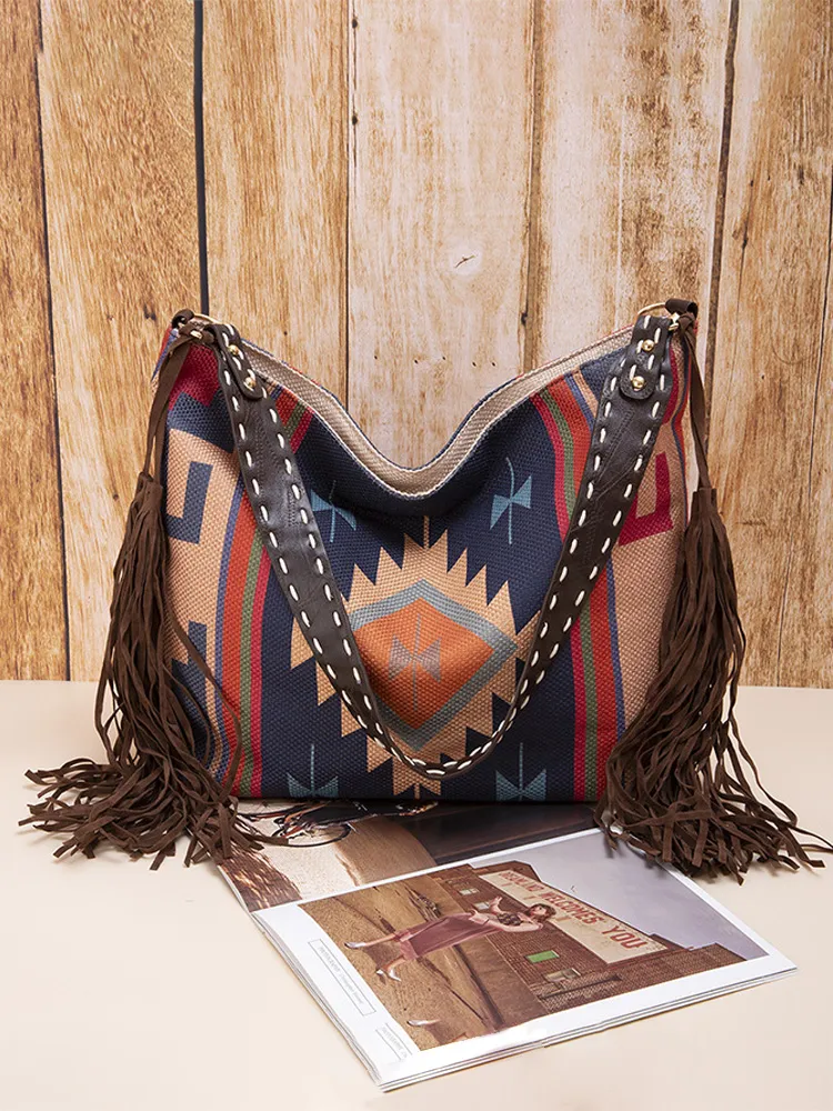 Women's Retro Ethnic Style Printed Tassel Shoulder Bag