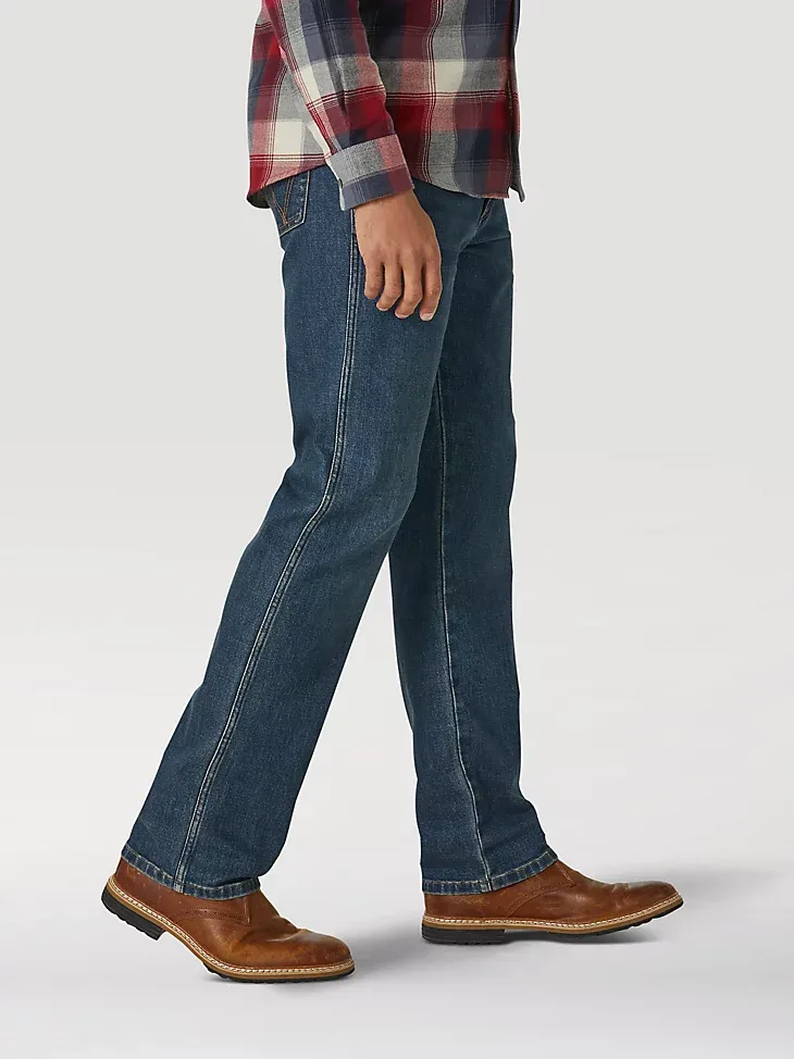 MEN'S FLEX WEATHER ANYTHING™ SLIM STRAIGHT FIT JEAN IN BRONCO