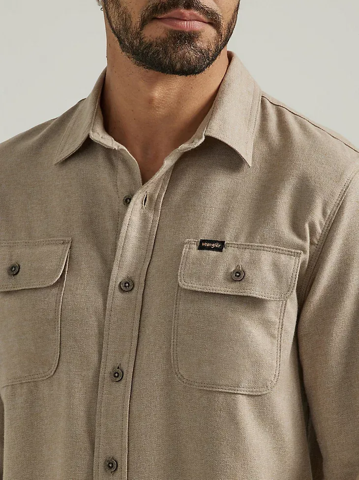 MEN'S HEATHERED BUTTON-DOWN SHIRT IN ELMWOOD