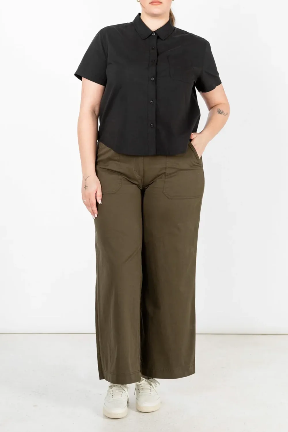 The Cropped Commuting Shirt