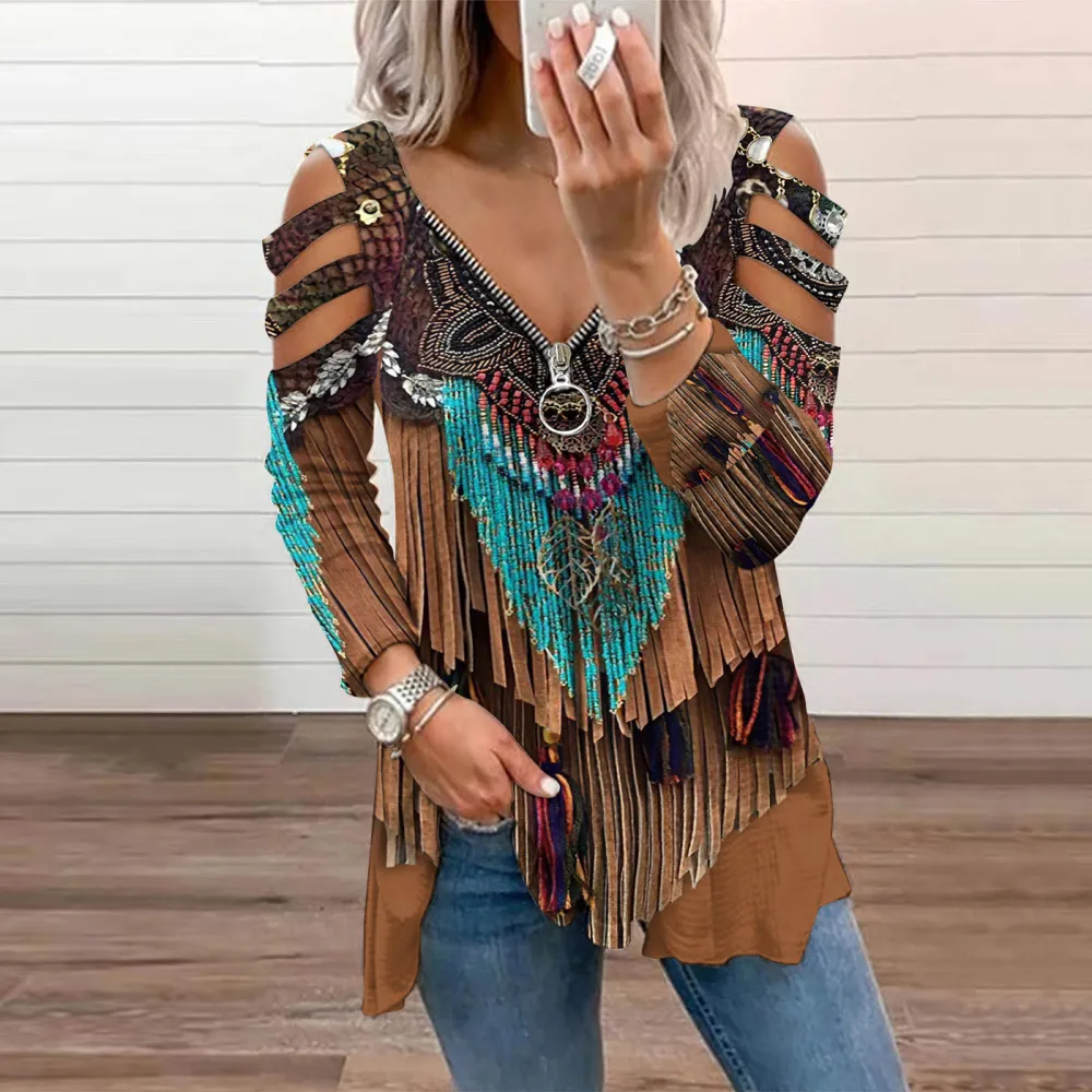 Vintage Western Tassel Print V-Neck Off-Shoulder T-Shirt