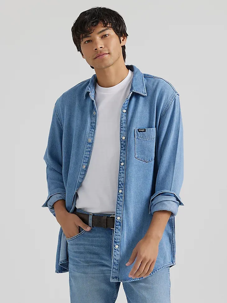 MEN'S POCKET FRONT DENIM SHIRT IN LIGHT STONE