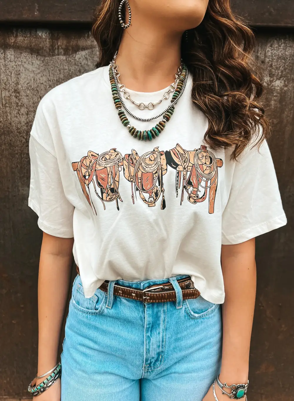 3 Amigos Saddle CROP Tee