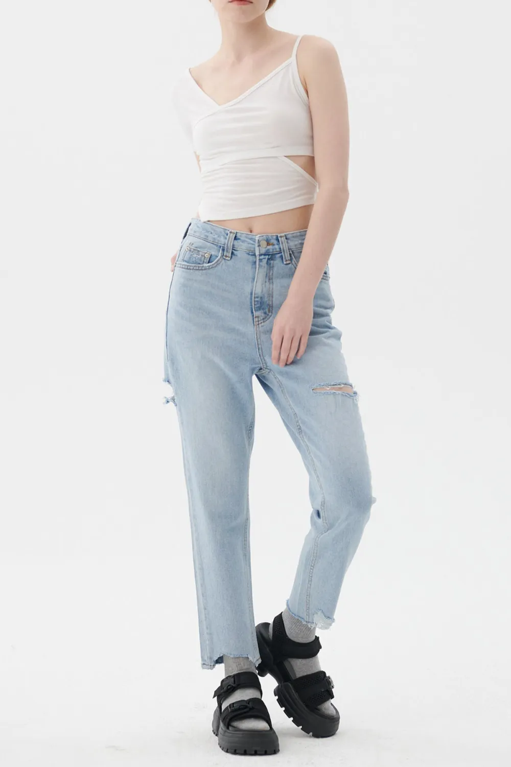 Bailey Cutout Jeans