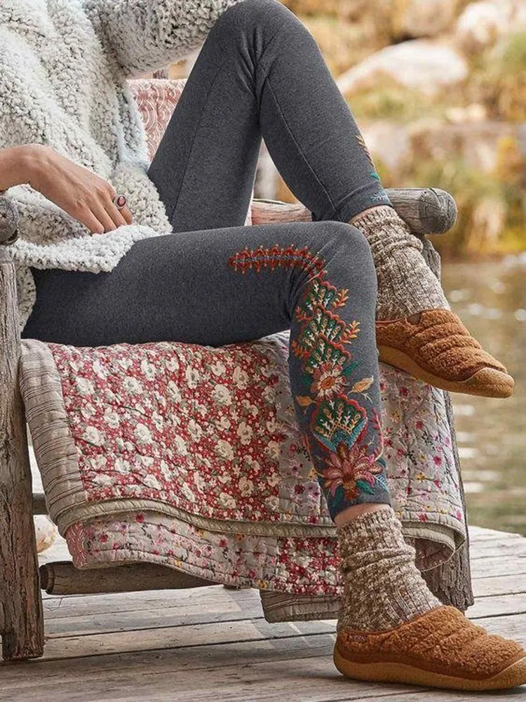 Western Ethnic Floral Embroidered Cozy Leggings