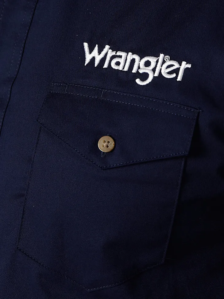 MEN'S WRANGLER® LOGO LONG SLEEVE BUTTON DOWN SOLID SHIRT IN NAVY