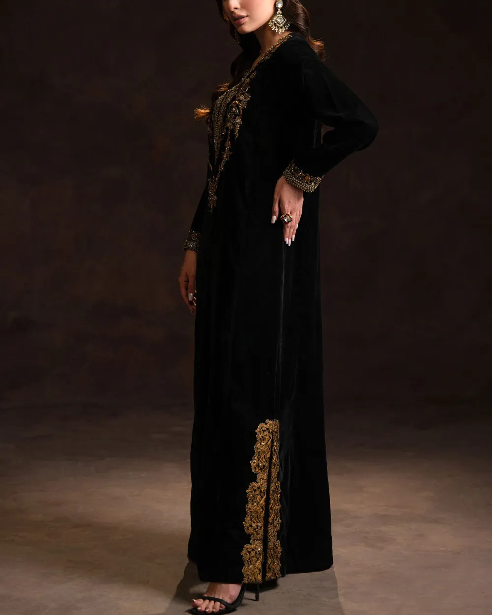 Black-Velvet-Kaftan