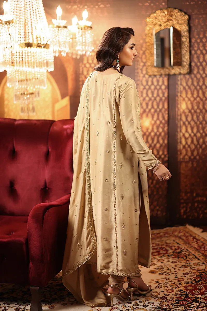 Mushq Embroidered Sets