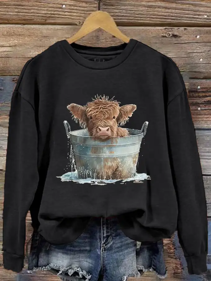 🔥Buy 3 Get 10% Off🔥🔥Buy 3 Get 10% Off🔥Women's Western Funny Highland Cow Bath Print Sweatshirt