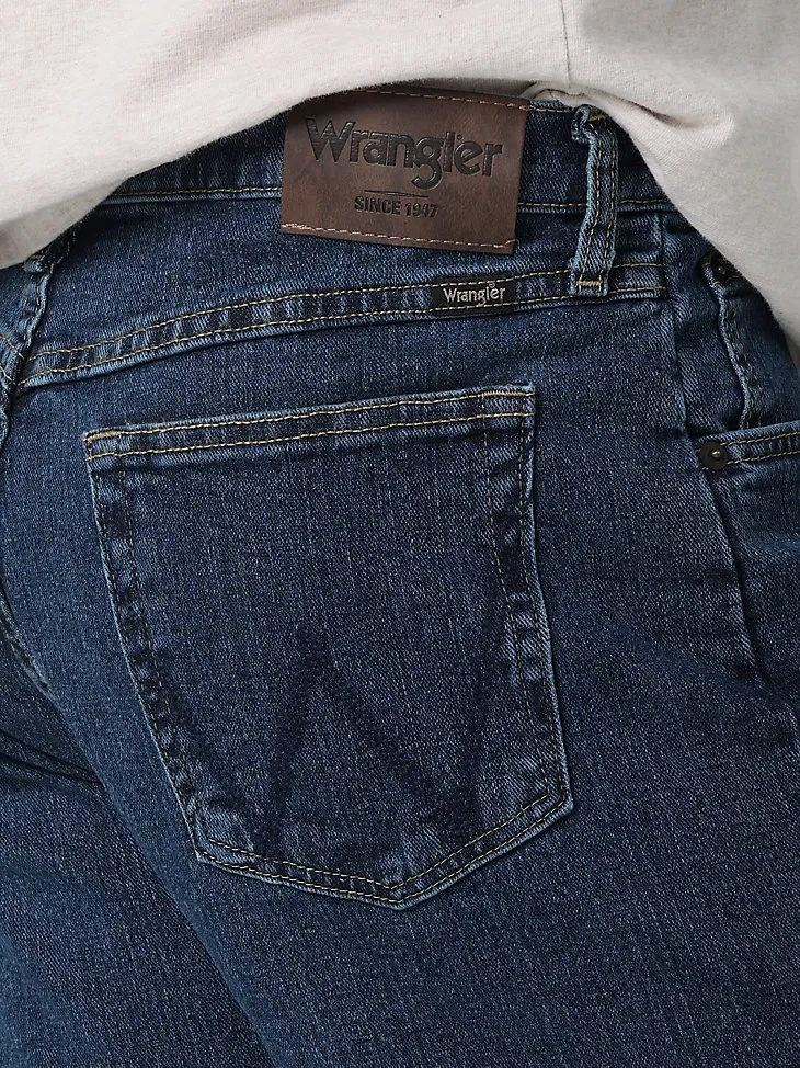 MEN'S RELAXED FIT FLEX JEAN IN MID DENIM