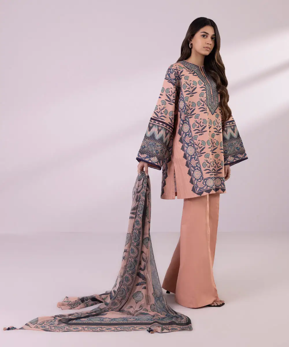 3 Piece - Embroidered Lawn Suit