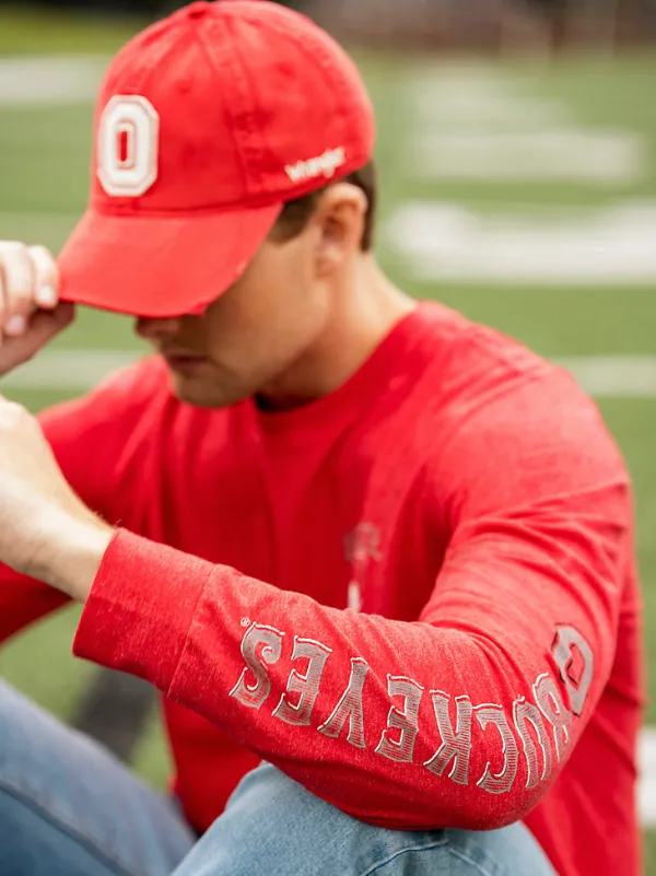 MEN'S WRANGLER COLLEGIATE BUCKING LONG SLEEVE T-SHIRT IN OHIO STATE