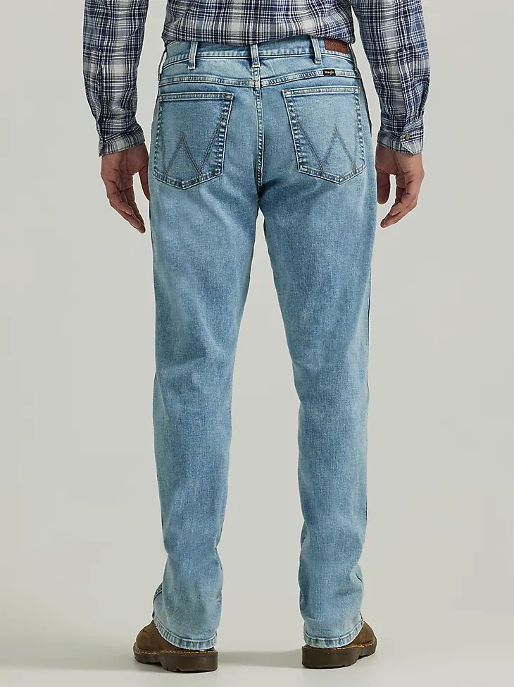 MEN'S WRANGLER® SLIM STRAIGHT JEAN IN ACID WASH