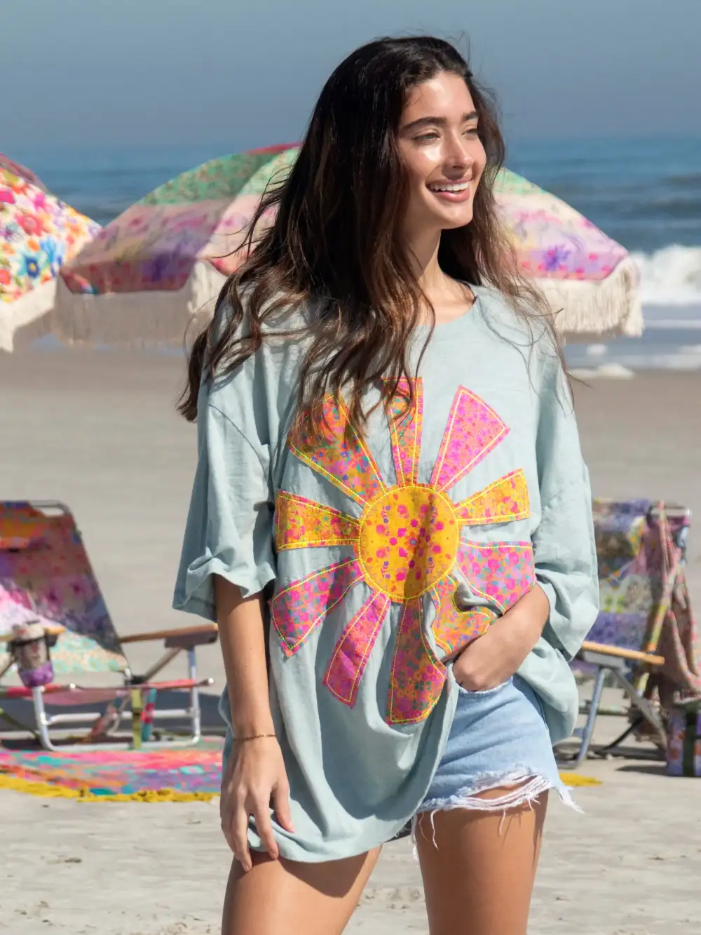 Oversized Cotton Applique Tee - Bay Sunshine