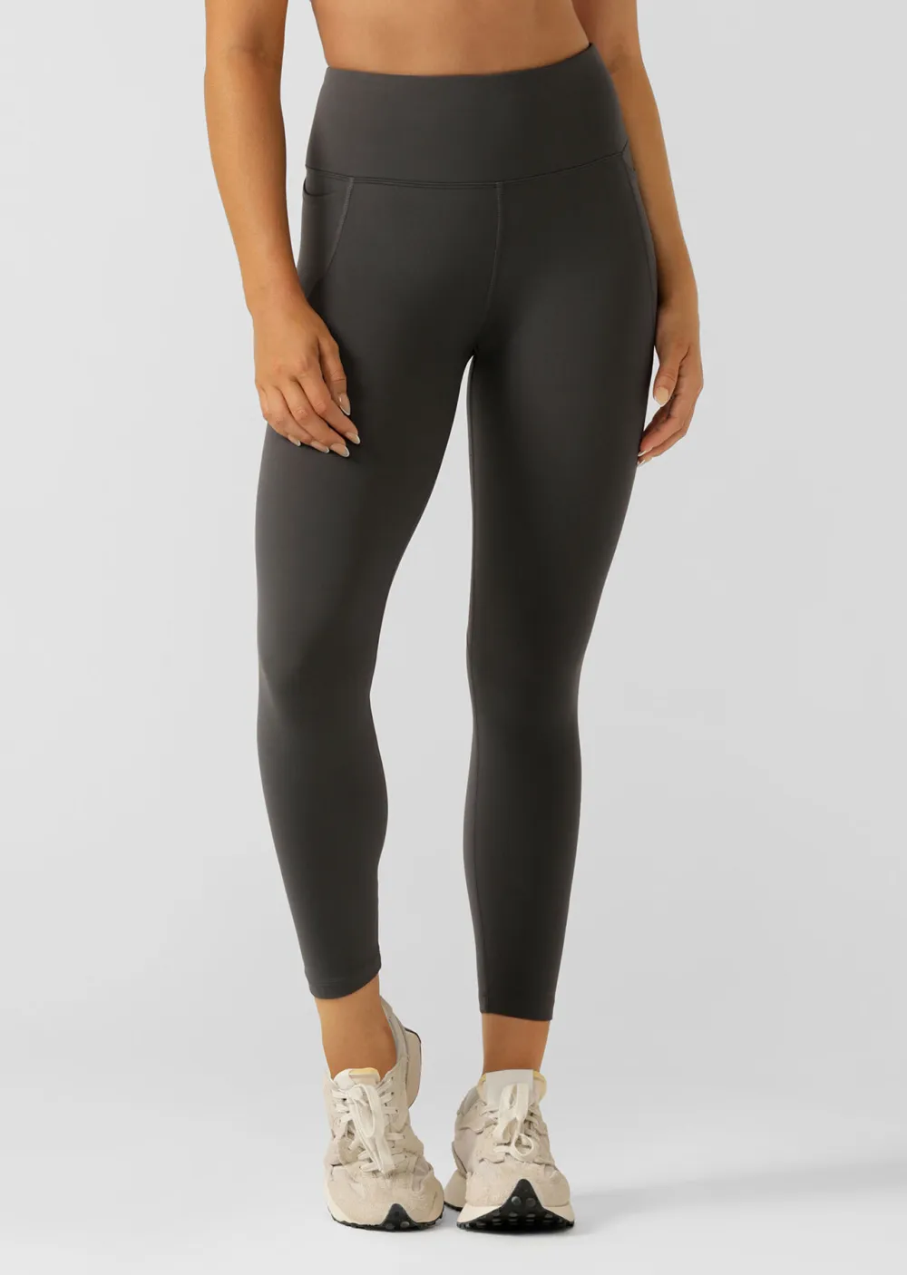 Amy Phone Pocket Tech Ankle Biter Leggings