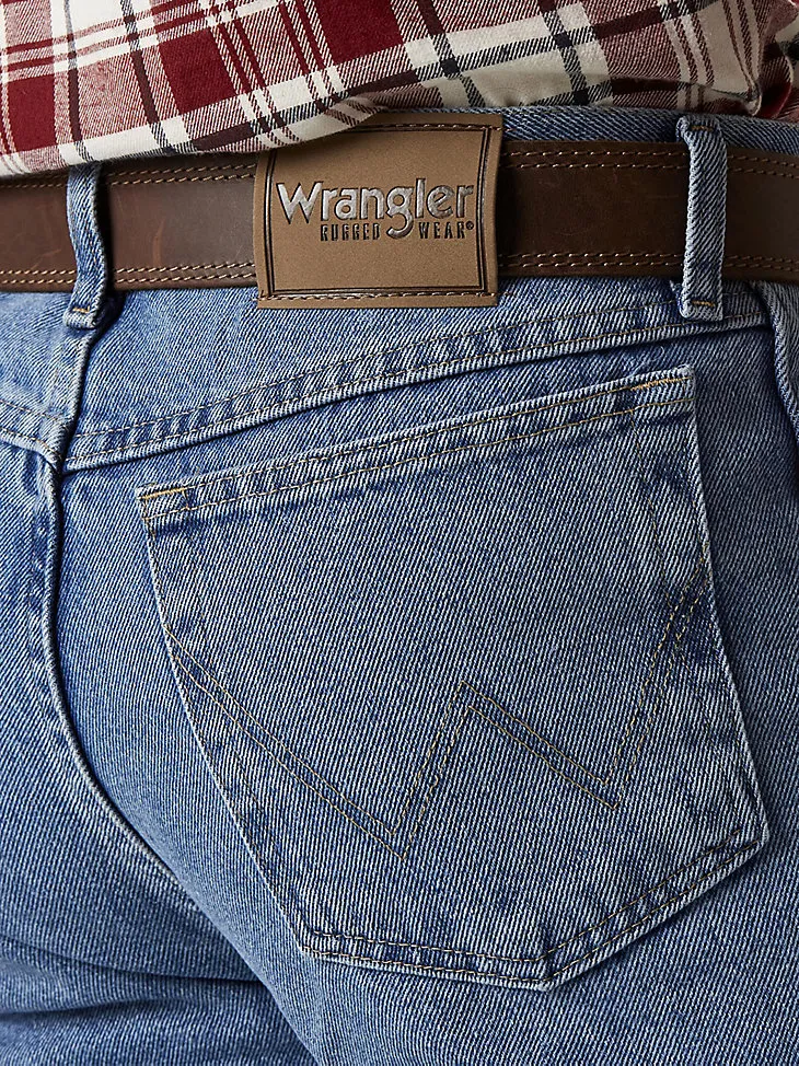 WRANGLER RUGGED WEAR® CLASSIC FIT JEAN IN ROUGH WASH