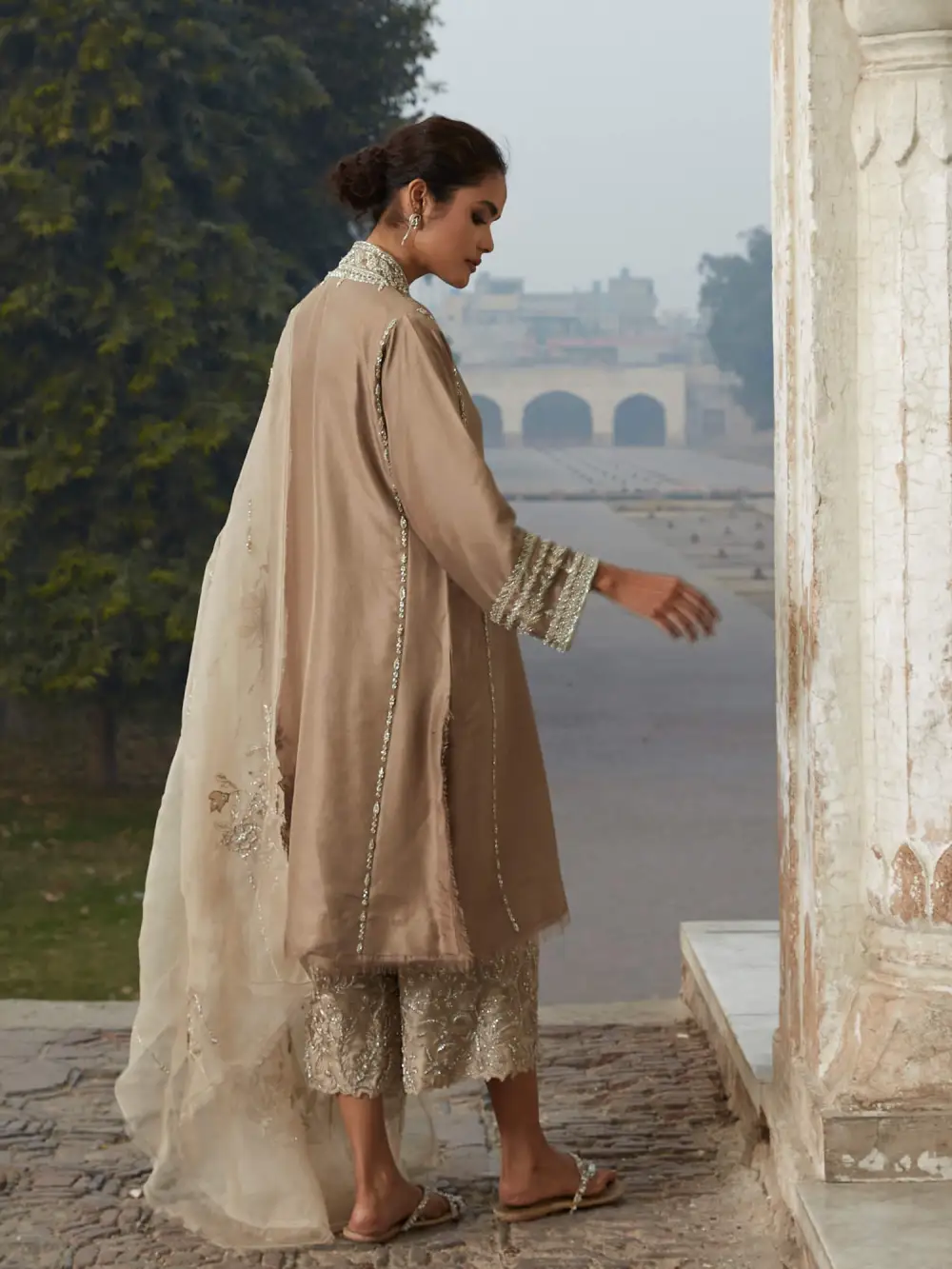 SANAM KURTA W/ IZAAR & DUPATTA