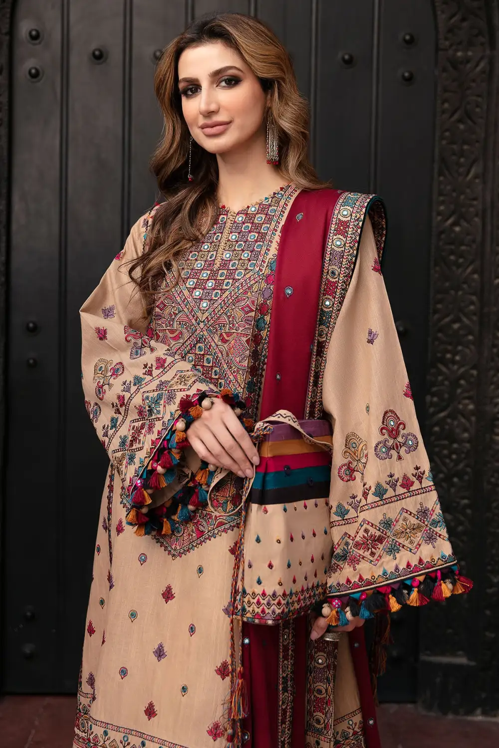 EMBROIDERED SLUB KHADDAR SETS