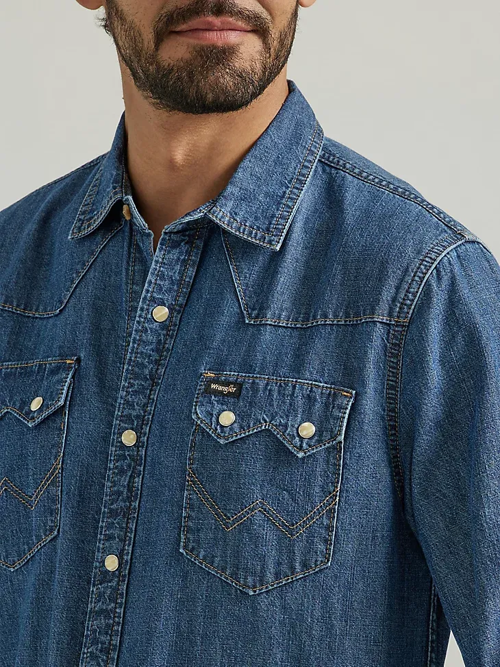 MEN'S DENIM WESTERN SNAP SHIRT IN LIGHT WASH