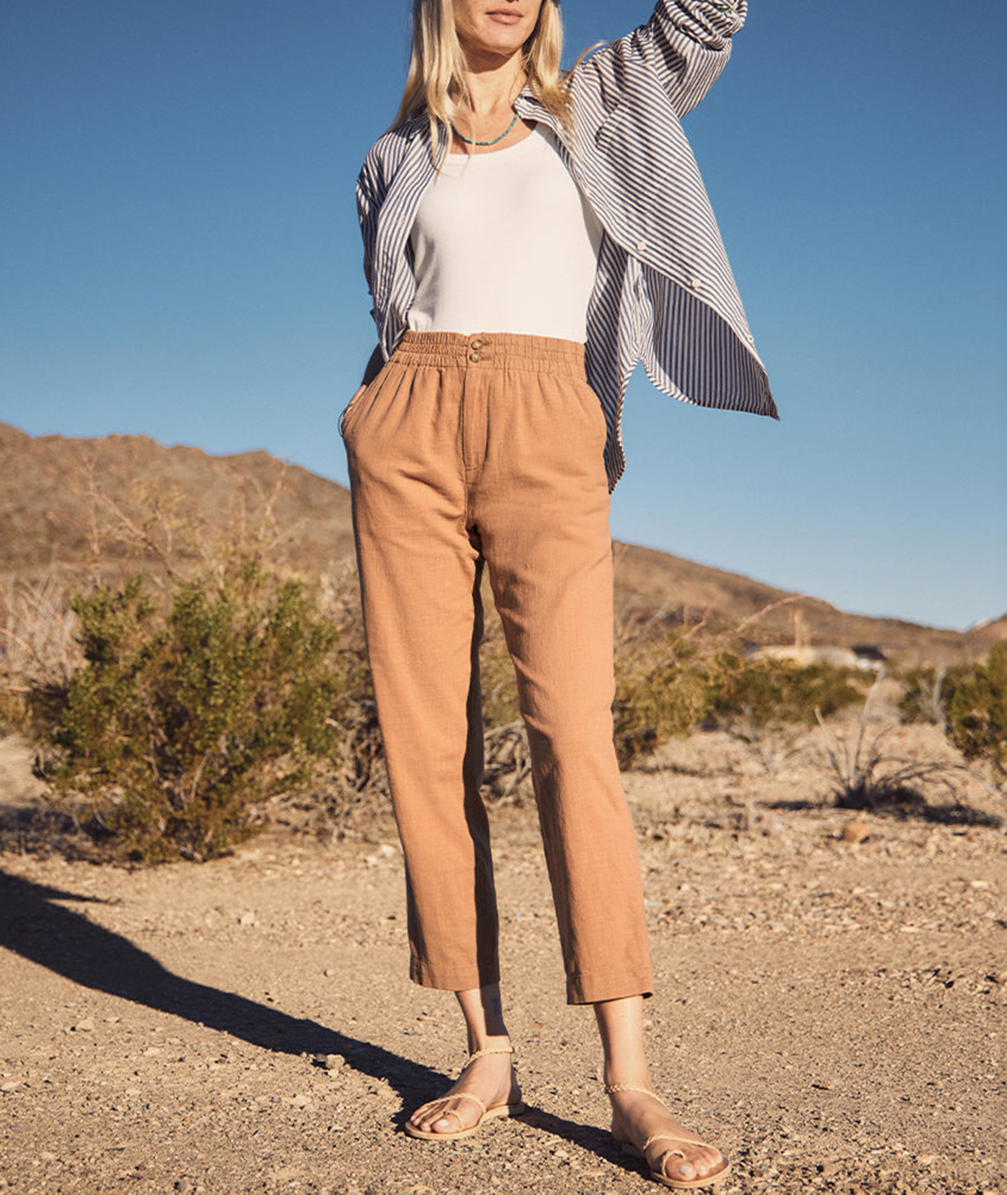 Desert Color Cropped Trousers